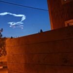 Image de lancements iraniens depuis le centre de l'Iran ce soir.
