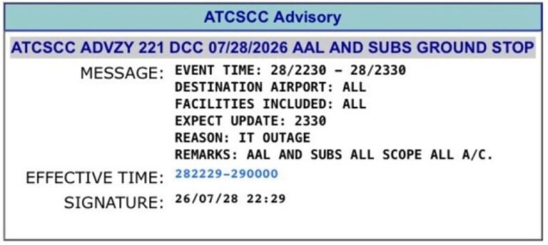 Avis de la FAA : American Airlines a immobilisé ses vols dans tout le pays en raison d'une panne informatique.