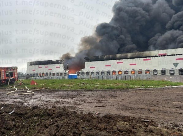 Le centre de distribution russe de Ryazan Wildberries a subi des dommages catastrophiques suite à une…