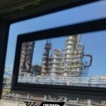 Une frappe de drone ukrainien a incendié trois colonnes de traitement de la raffinerie de pétrole russe de…