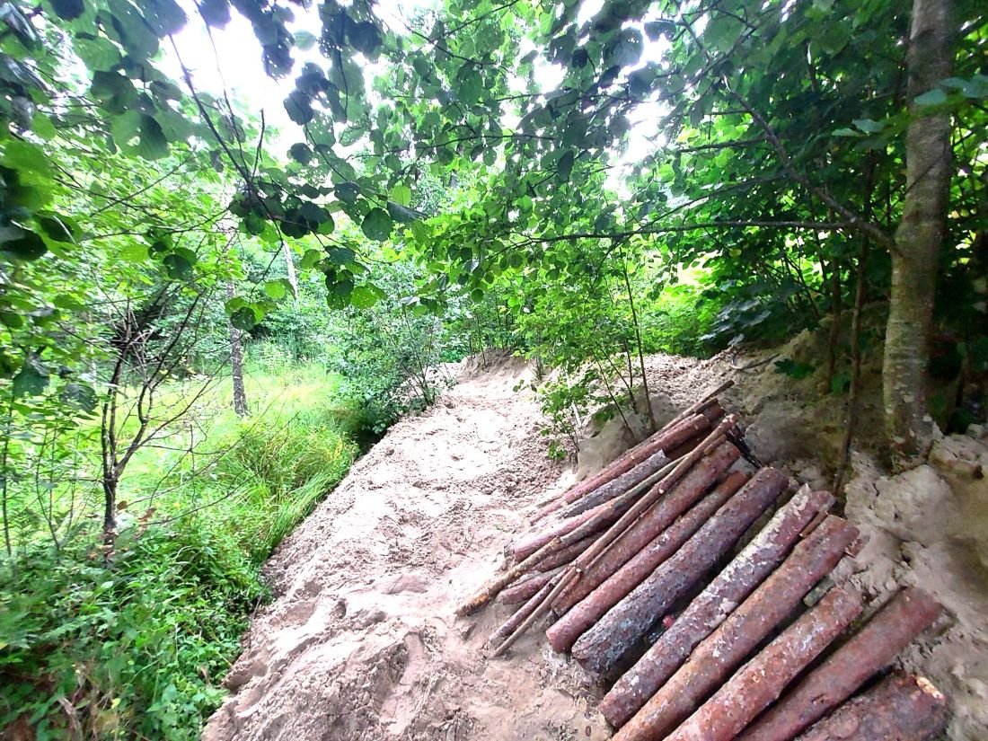 🇱🇹🇧🇾 Un tunnel souterrain pour migrants illégaux a été découvert à la frontière entre la Lituanie et la…