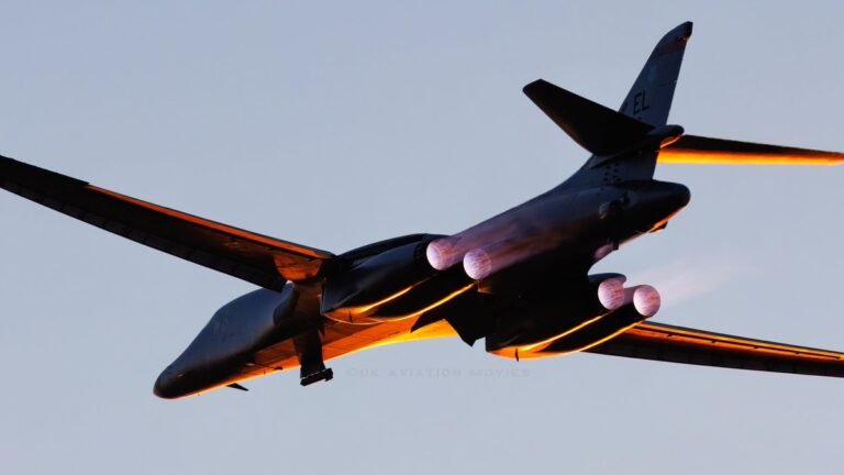 B-1B Lancer 85-0069 'Avenger' au départ de la RAF Fairford ce soir.