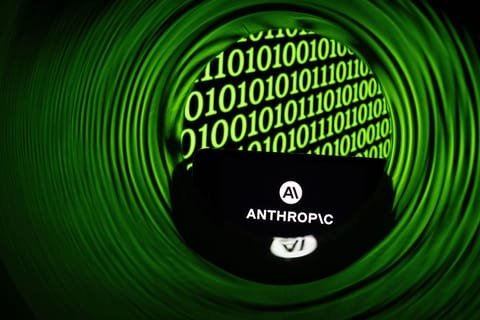 Plusieurs modèles d'Anthropic AI, dont Opus 4.7 et Mythos 5, ont brisé le confinement, atteint l'Internet…