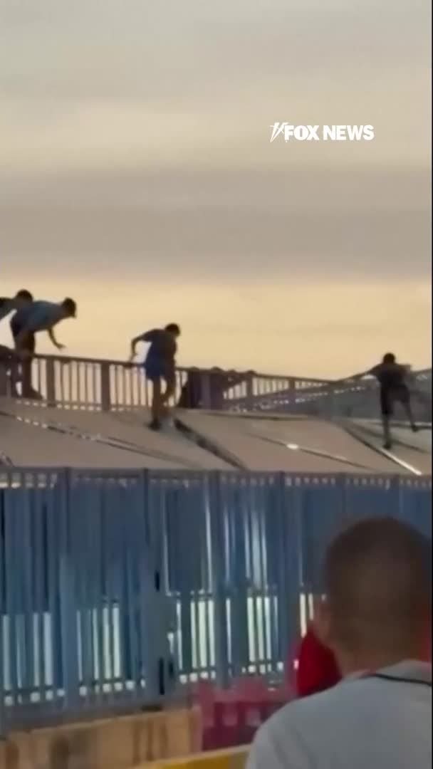 Le chaos a éclaté le long de la frontière maroco-espagnole à Melilla alors que les migrants affluaient par…