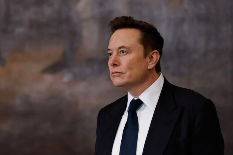 🇺🇸 Elon Musk affirme que toute personne entrée illégalement en Occident "doit être" expulsée.