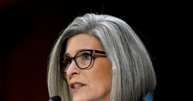 Ernst : Les frappes en Iran montrent « qu'ils ne veulent pas négocier », nous devrions frapper « aussi fort que possible »
