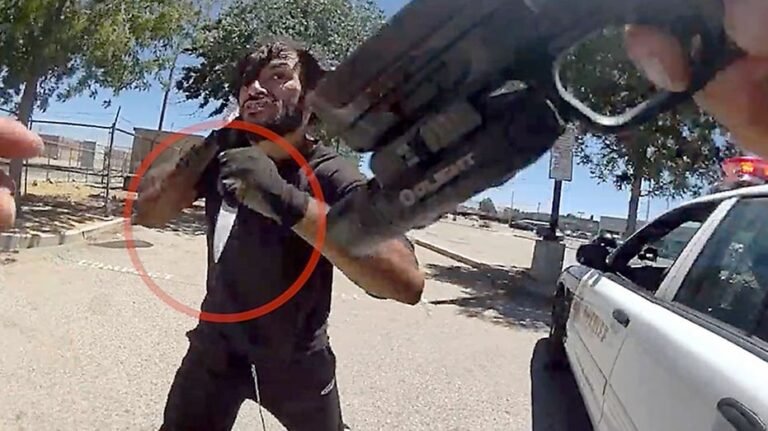 Bodycam montre un député du comté de Los Angeles poignardé quelques secondes après son arrivée à l'attaque au couteau