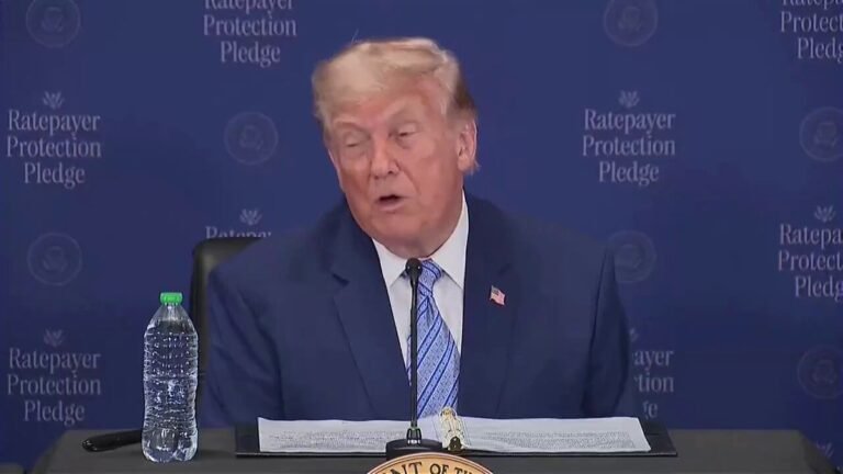 PRÉSIDENT TRUMP : "Nous nous en sortons très bien contre la République islamique d'Iran, nous nous en…