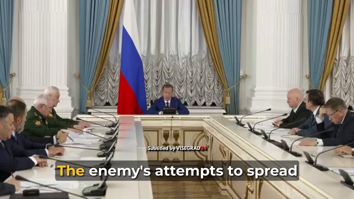 Medvedev continue de nier l'arrivée d'une nouvelle vague de mobilisation en Russie, qualifiant ces…