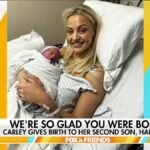 C'est un garçon ! 👶 @CarleyShimkus accueille le nouveau venu dans la famille FOX après avoir donné…