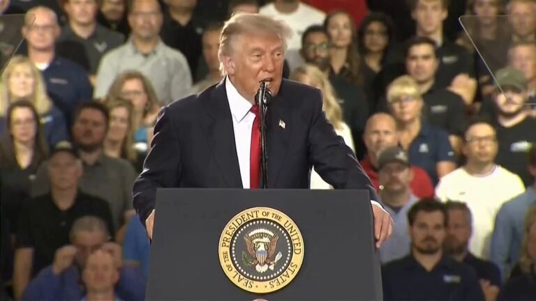 .@POTUS : "Sous notre direction, nous réalisons le plus gros investissement jamais réalisé dans les forces…