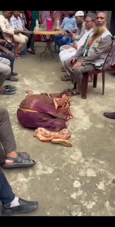 La violence islamiste contre la minorité hindoue se poursuit au Bangladesh Un groupe d'islamistes a…