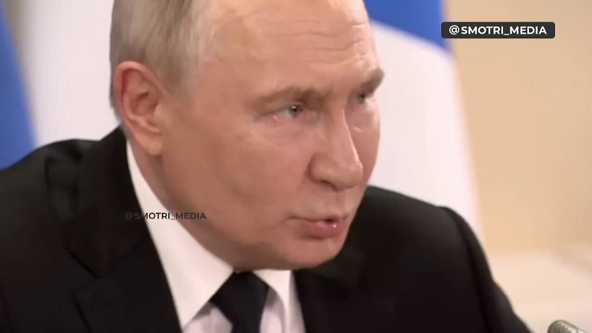 Président Poutine : Dans la partie occidentale de l’Ukraine se trouvent des terres que Staline a offertes…