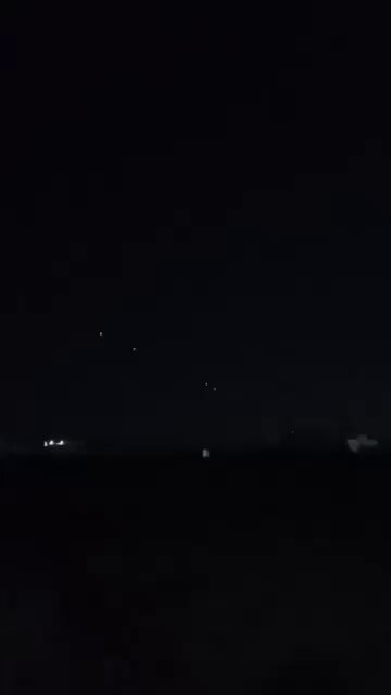 Images supplémentaires d'intercepteurs américains engagés dans des missiles iraniens lancés sur la Jordanie