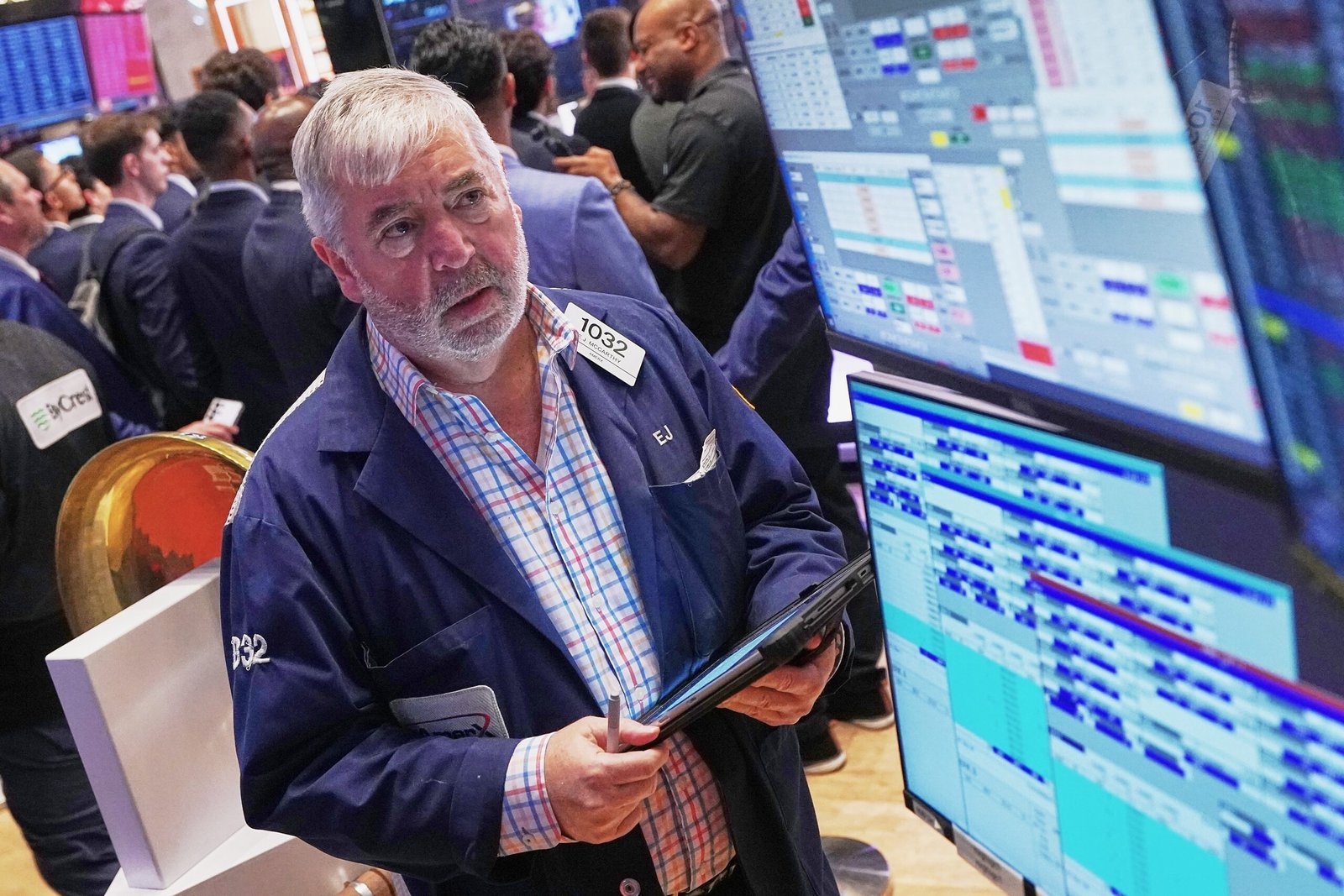 Wall Street dérive alors que les actions de l’IA se stabilisent après les pertes de la semaine dernière
