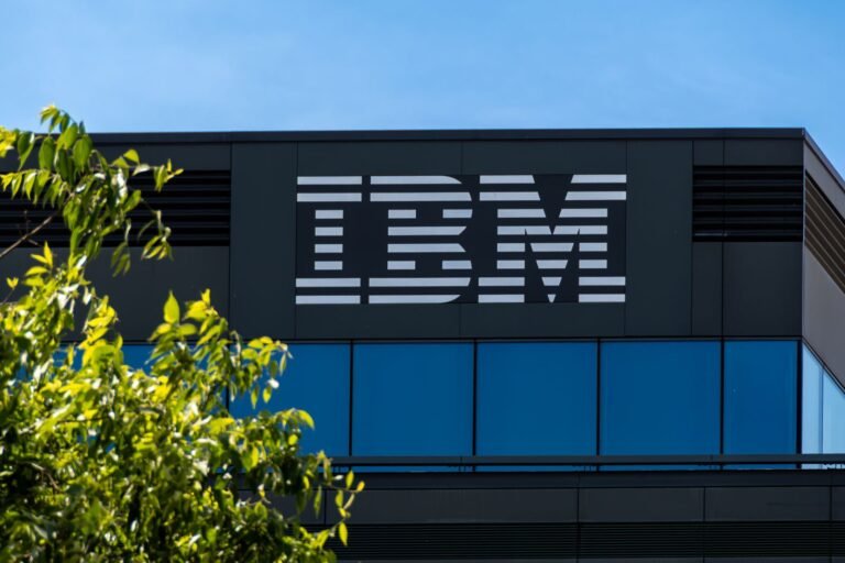 Actions IBM : 3 raisons pour lesquelles les bénéfices du deuxième trimestre n'étaient pas aussi mauvais que les investisseurs le craignaient