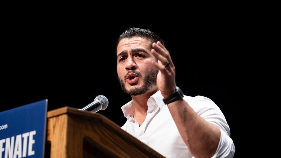Le candidat au Sénat du Michigan, Abdul El-Sayed, a accusé Trump d'incitation au terrorisme suite au complot d'enlèvement de Whitmer.