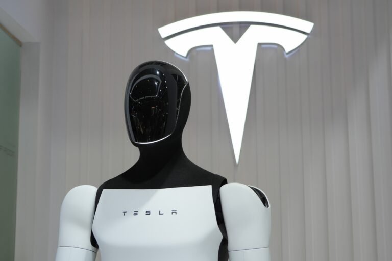 L'augmentation des ventes de Tesla intervient alors que les paris sur Optimus et Robotaxi nécessitent plus de liquidités : aperçu des résultats du deuxième trimestre