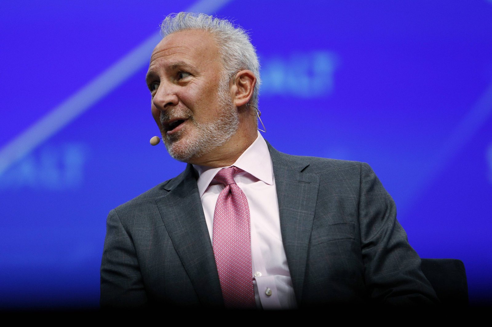 Peter Schiff dit que SpaceX est un avertissement pour les actions à la mode