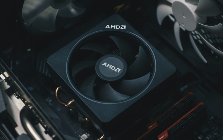Les micro-appareils avancés (AMD) ont explosé sur une renaissance du processeur de serveur agentique piloté par l'IA