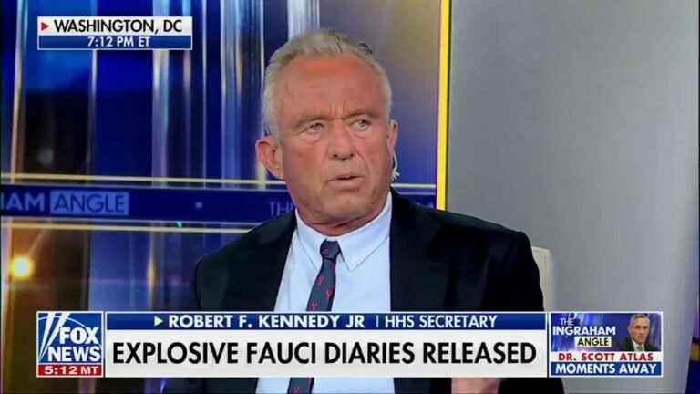Seconde. Kennedy : "Je pense que l'impression la plus frappante que vous obtenez en lisant ces journaux…