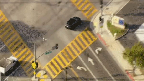 Un suspect en fuite capturé après une course-poursuite sauvage avec un Range Rover dans le comté de Los Angeles