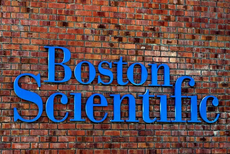 Boston Scientific réduit ses prévisions de bénéfices annuels en raison d'une demande plus faible pour les appareils Watchman