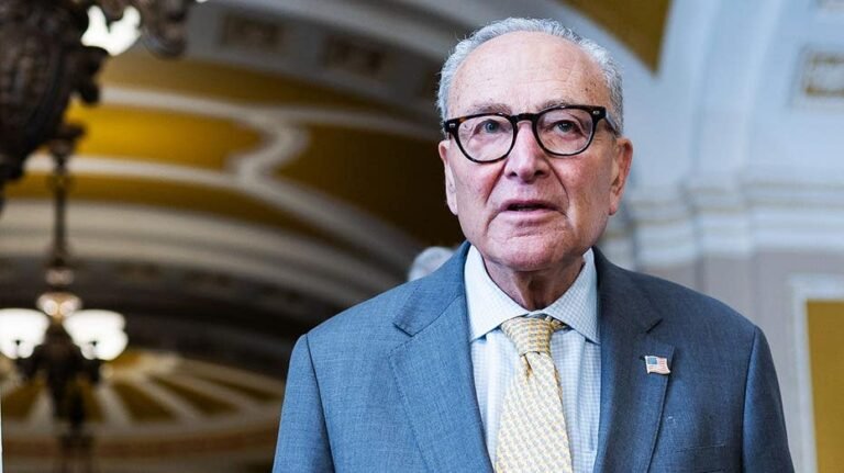 Le Parti républicain bloque les efforts de Schumer pour empêcher le financement par les contribuables de la Qatari Air Force One de Trump