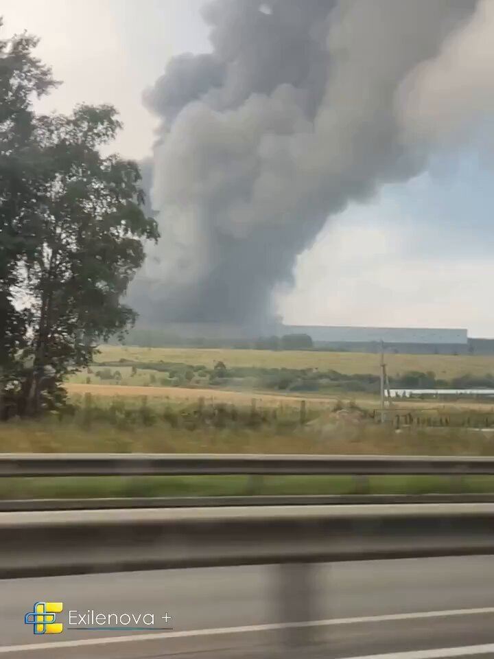 Des drones ukrainiens ont frappé les entrepôts de Wildberries à Penza et Sarapul, en Russie.