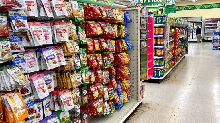 Une chaîne de discount ferme 75 magasins et qualifie ses magasins de « de mauvaise qualité »