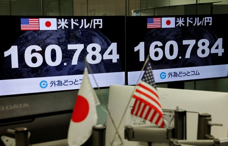 Le Trésor américain a informé les banques qu'il pourrait intervenir sur le yen japonais, selon une source