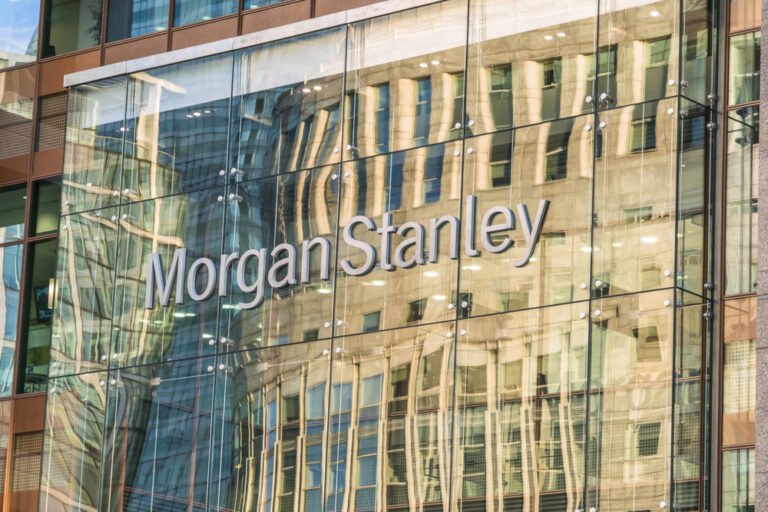 Le boom commercial de Wall Street vient d’avoir un nouveau leader : Morgan Stanley (MS) peut-il le conserver ?