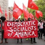Un pourcentage choquant de démocrates s'identifient comme « socialistes démocrates » selon un nouveau sondage : « Politiques toxiques »