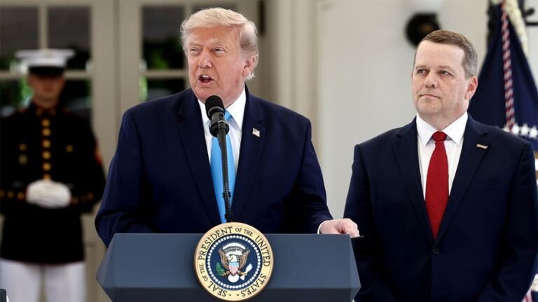 Trump promeut l'initiative Freedom Haulers pour accélérer l'accès des anciens combattants à des emplois dans le camionnage