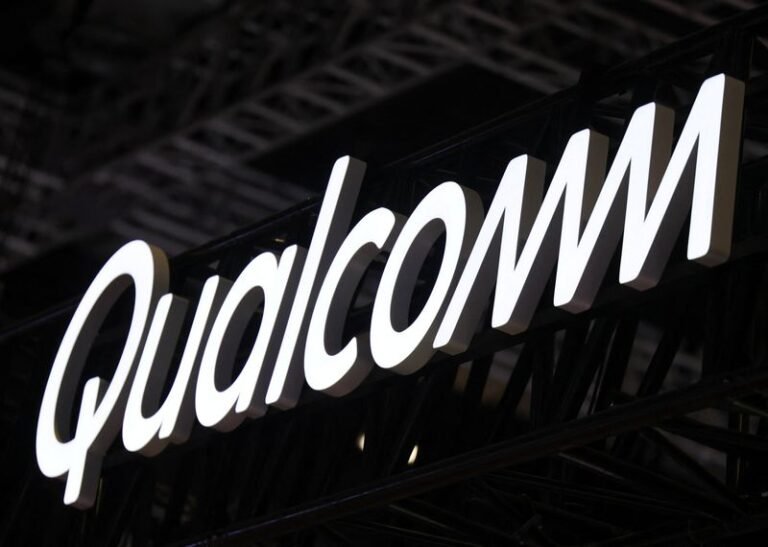 Qualcomm informe ses clients d'augmentations de prix à deux chiffres, rapporte Bloomberg News