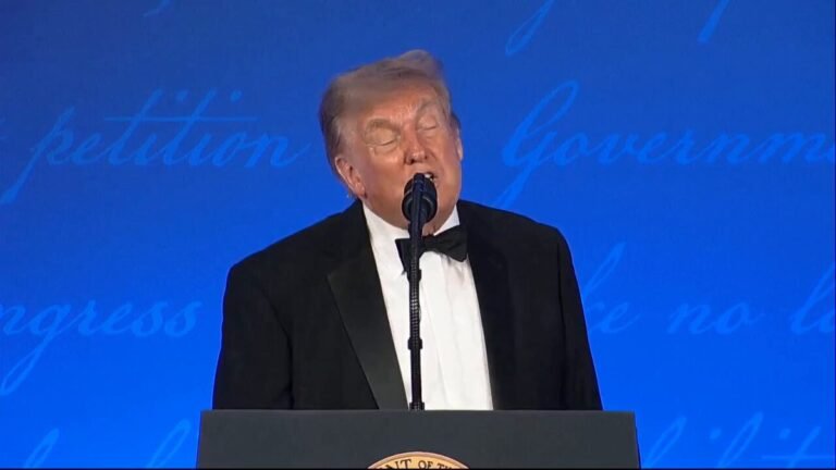 .@POTUS : "J'ai gagné trois fois, maintenant je vais recommencer." 🤣