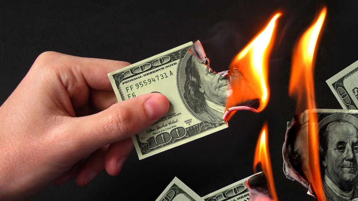 1 ETF à très haut rendement que des millions achètent et qui pourraient ruiner votre retraite