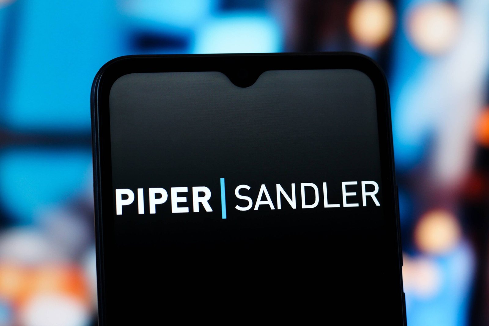 Piper Sandler nomme 5 stocks de logiciels réduisant les coûts des jetons d'IA