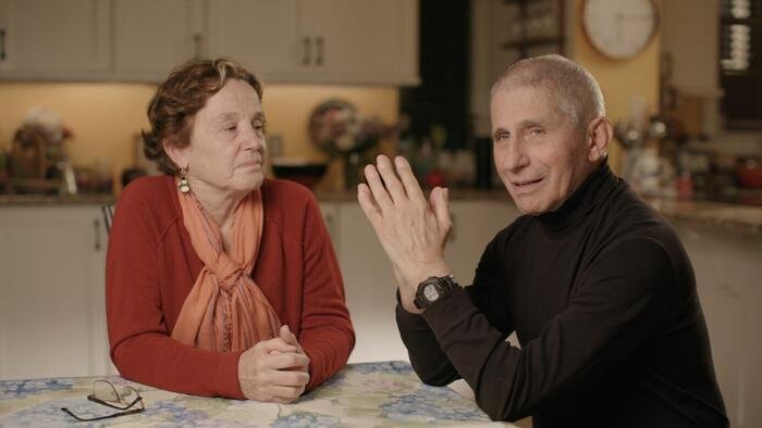 Dossiers Fauci : un égocentrique mégalomane traitant le Covid pour tout ce qu'il vaut