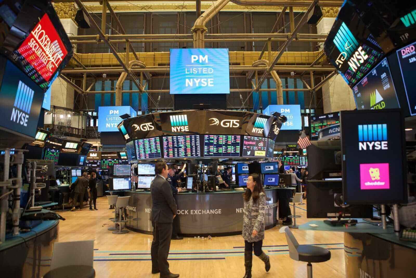 Les indices boursiers sont mitigés avant les bénéfices d’Alphabet
