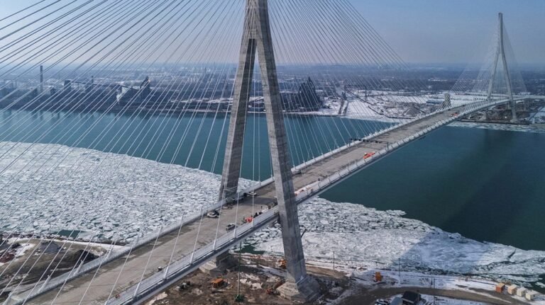 Le Canada aurait abandonné la célébration conjointe du pont avec les États-Unis après que Trump a renouvelé sa menace tarifaire