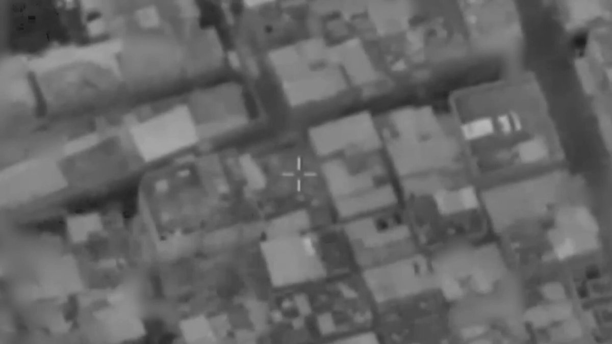 Tsahal et le Shin Bet ont frappé pendant la nuit les infrastructures terroristes du Hamas dans plusieurs…