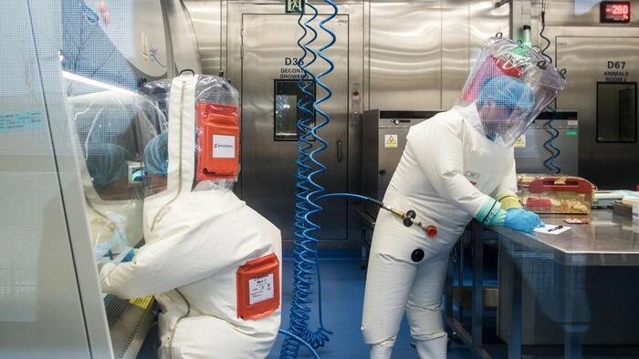 Le HHS dévoile sa politique visant à mettre fin au financement de la « recherche sur les gains de fonction dangereux »