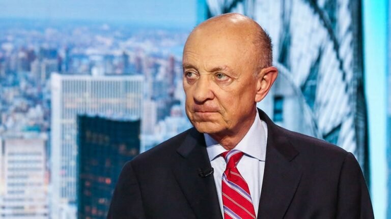 L'ancien chef de la communauté du renseignement, James Woolsey, est décédé à 84 ans