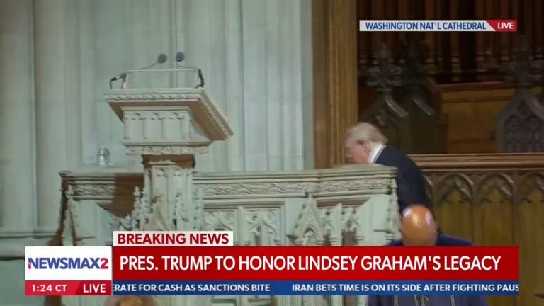 "Il n'y avait vraiment personne comme Lindsey Graham." Le président Donald Trump prononce un éloge funèbre…