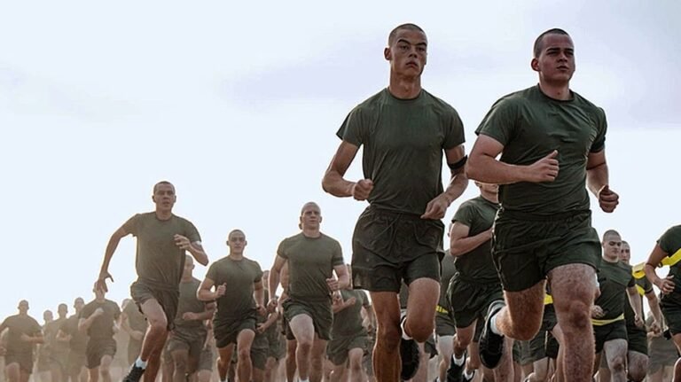 La vraie raison derrière l'ordre militaire de dépistage de la testostérone virale de Hegseth