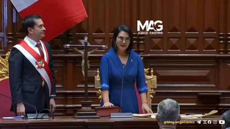 Keiko Fujimori vient de prêter serment en tant que nouveau président du Pérou.