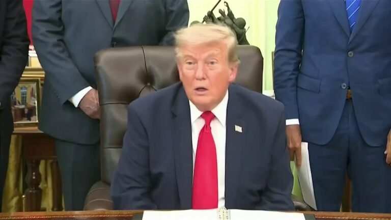 Trump à propos des migrants au Royaume-Uni : "Ils envahissent l'Europe.