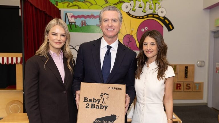 L'administrateur de Newsom est confronté à des questions sur un contrat de couches de 6,2 millions de dollars après avoir vanté un processus « compétitif »