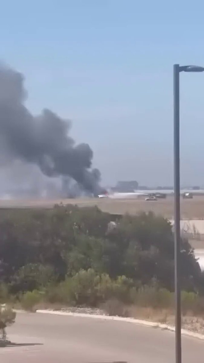 Premiers rapports faisant état d'un accident impliquant un F-35B Lightning ll du Corps des Marines des…